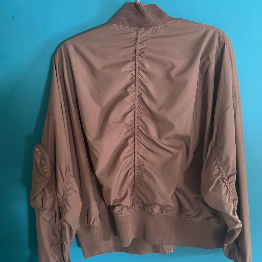 Nike Women's Dusty Rose Bomber Jacket - Picture 3 of 5